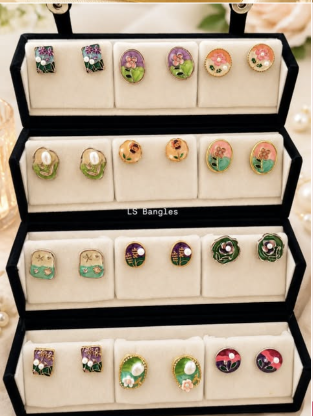 Modern Earrings Set